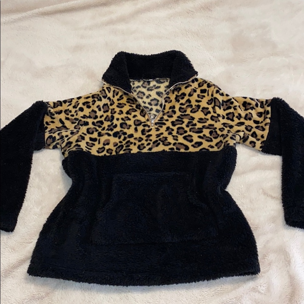 Leopard Print Sherpa